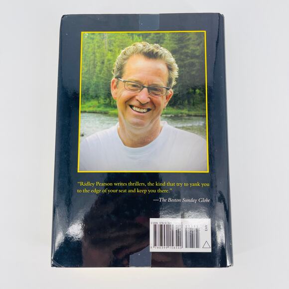 In Harm's Way, a hardcover novel / book by Ridley Pearson - Good Used Condition - Picture 7 of 12